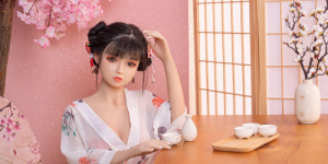 《云畅无限：从“孤独经济”到“情感经济”的商业新机遇》